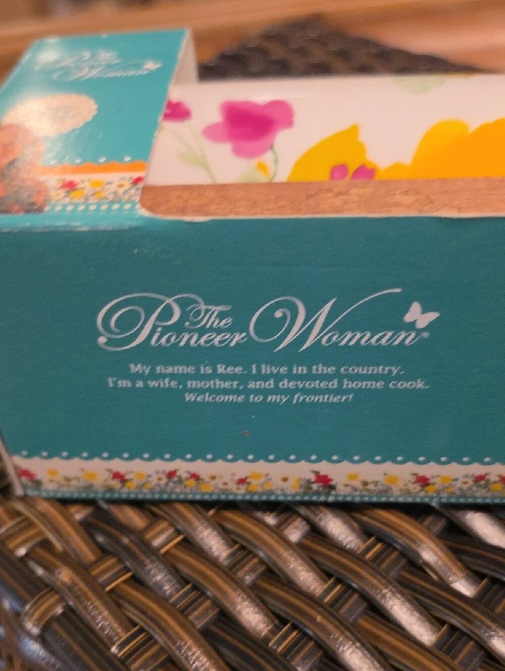The Pioneer Woman floral rolling